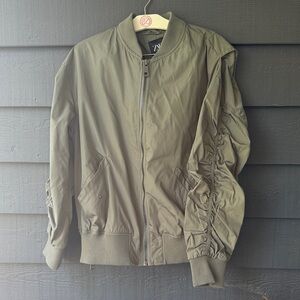 Zara Olive Green Bomber Jacket like new